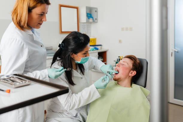 Best Emergency Gum Treatment in Livingston, AL